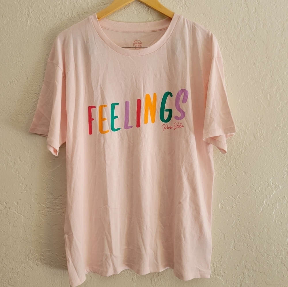 Pura Vida Feelings Top Size Large NWT